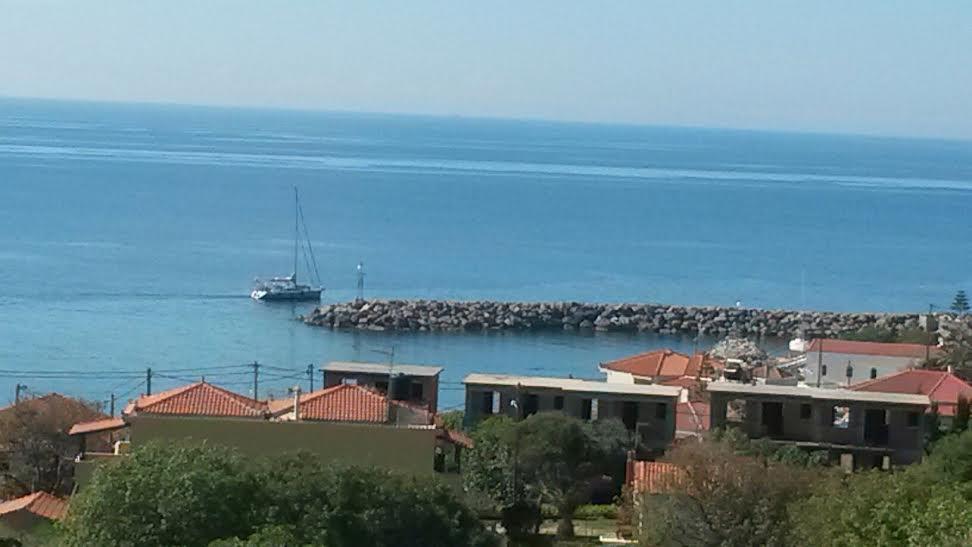 Toulipa Rooms Agia Ermioni Luaran gambar