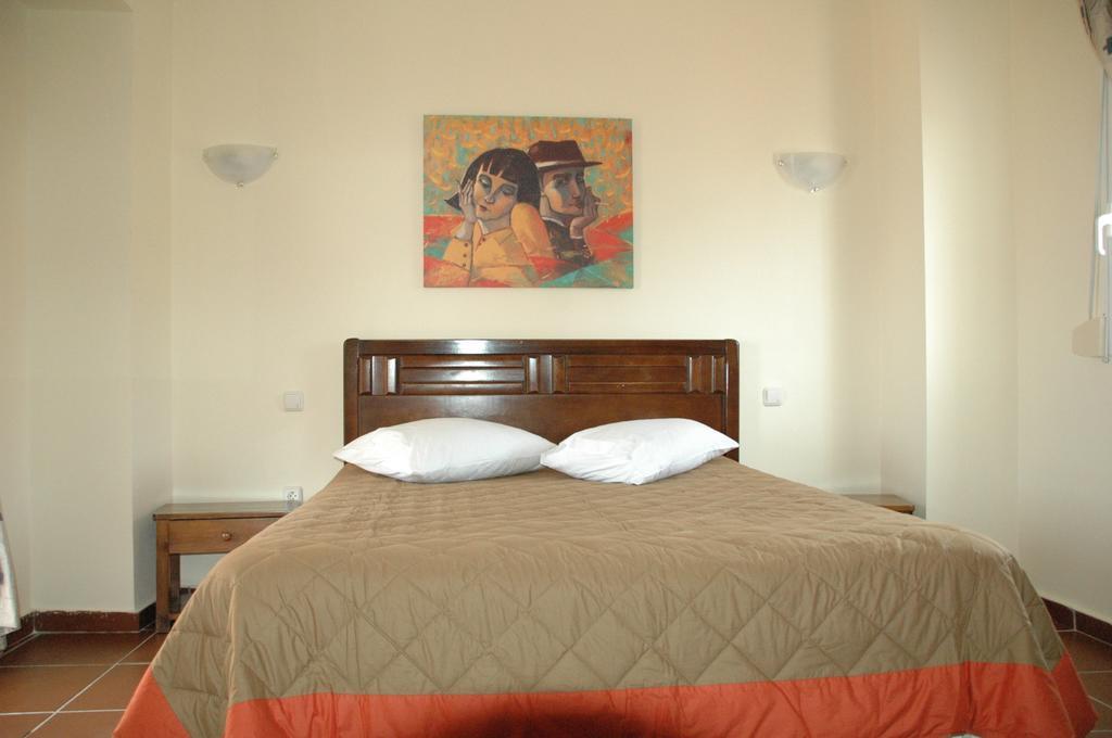 Toulipa Rooms Agia Ermioni Luaran gambar