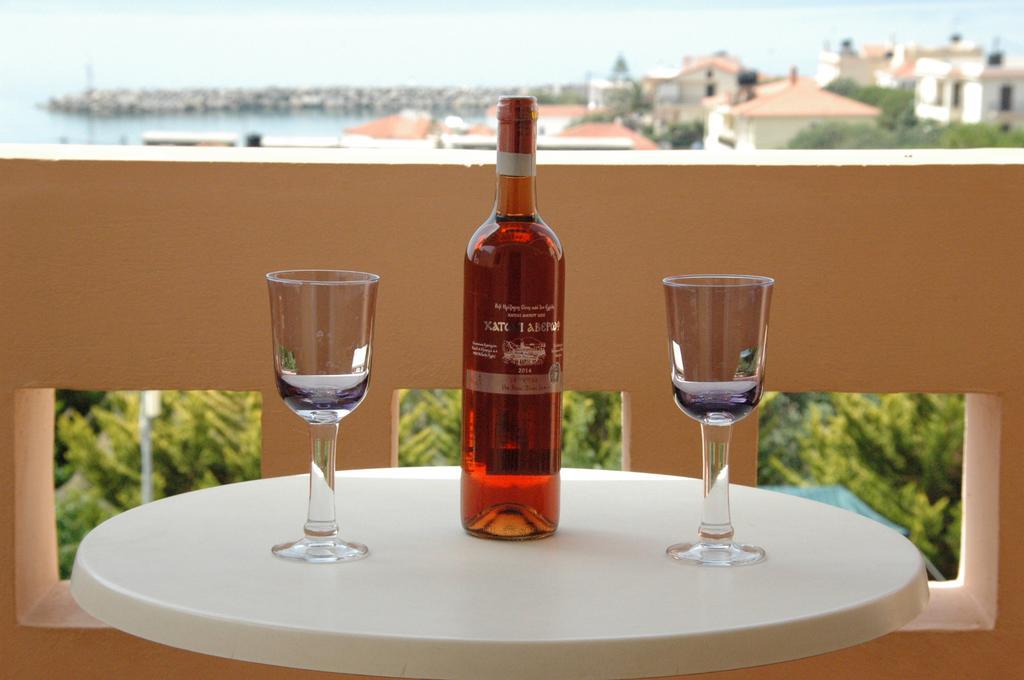 Toulipa Rooms Agia Ermioni Luaran gambar